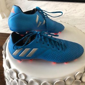 Adidas Messi 16.3 youth soccer cleat
